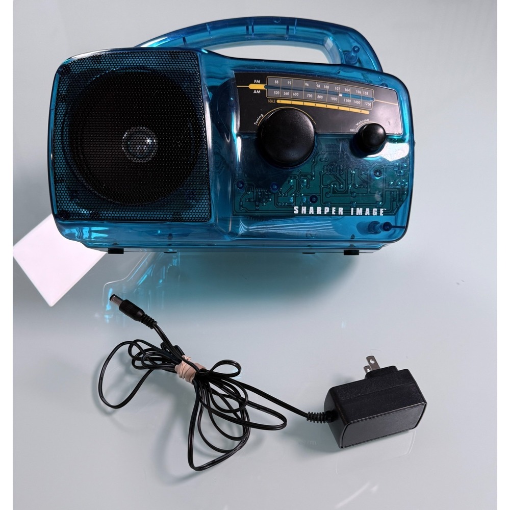 VTG SHARPER IMAGE Freeplay S360 Trasparent Blue AM/FM Hand Crank Radio Cord